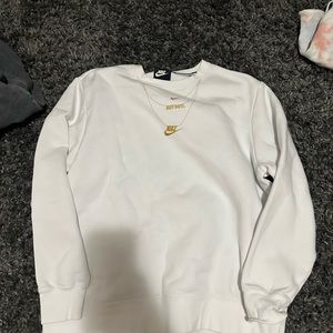 Nike crewneck